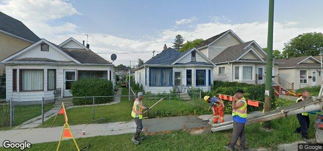 Larawan ng 520 Castle Avenue sa Winnipeg, Manitoba