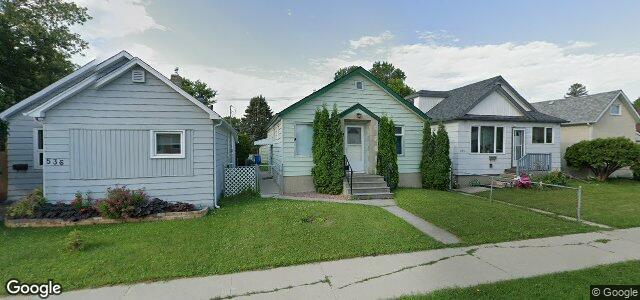 Larawan ng 534 Castle Avenue sa Winnipeg, Manitoba