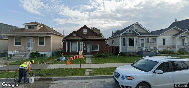 Larawan ng 541 Castle Avenue sa Winnipeg, Manitoba