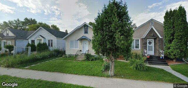 Larawan ng 580 Castle Avenue sa Winnipeg, Manitoba