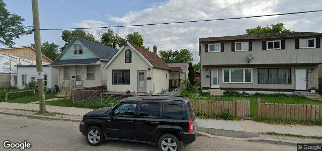 Larawan ng 621 Herbert Avenue sa Winnipeg, Manitoba