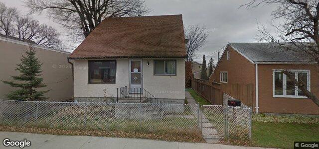 Larawan ng 642 Chalmers Avenue sa Winnipeg, Manitoba