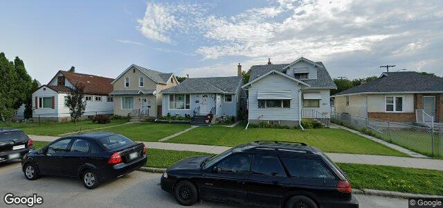 Larawan ng 643 Castle Avenue sa Winnipeg, Manitoba