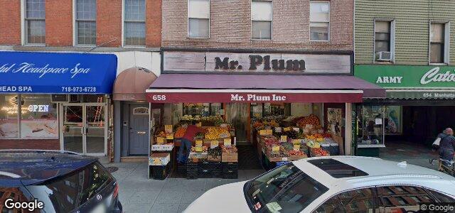 Larawan ng 660 Manhattan Avenue sa Winnipeg, Manitoba