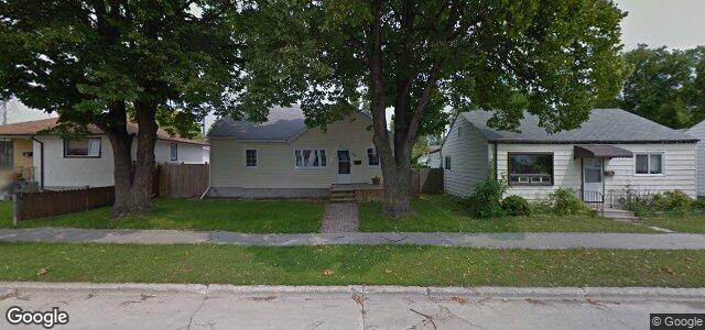 Larawan ng 687 Martin Avenue E sa Winnipeg, Manitoba