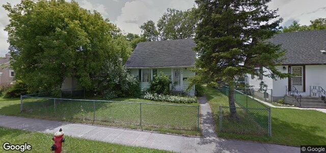 Larawan ng 702 Harbison Avenue E sa Winnipeg, Manitoba