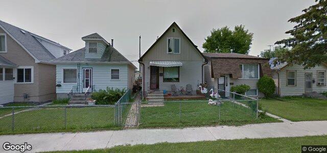 Larawan ng 706 Martin Avenue E sa Winnipeg, Manitoba