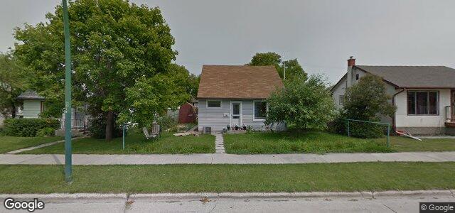 Larawan ng 709 Martin Avenue E sa Winnipeg, Manitoba