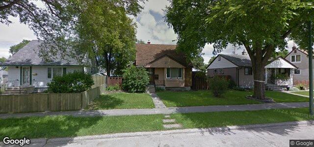 Larawan ng 711 Harbison Avenue E sa Winnipeg, Manitoba