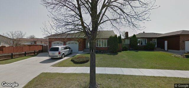 Larawan ng 10 Durward Street sa Winnipeg, Manitoba