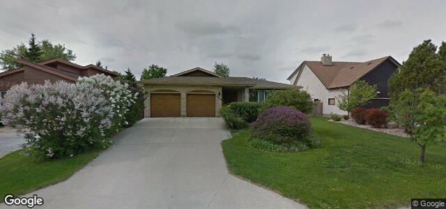 Larawan ng 100 Attache Drive sa Winnipeg, Manitoba