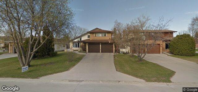 Larawan ng 100 Envoy Place sa Winnipeg, Manitoba