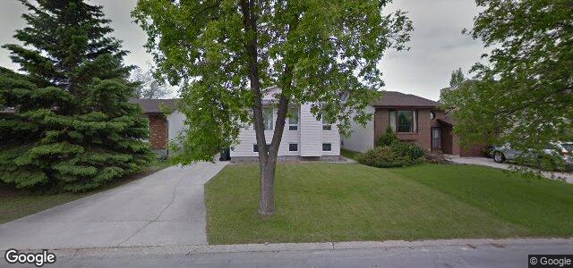 Larawan ng 102 Yanofsky Way sa Winnipeg, Manitoba