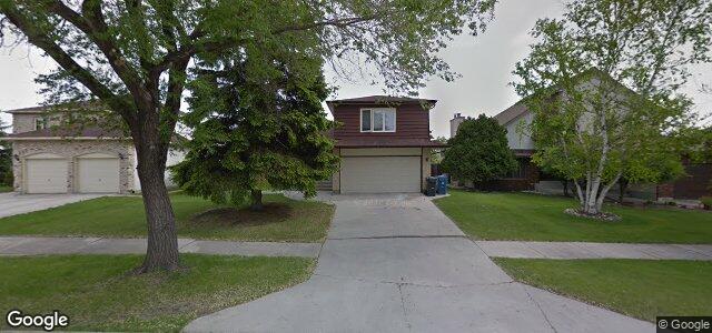 103 Attache Drive（加拿大曼尼托巴省溫尼伯市）房屋照片