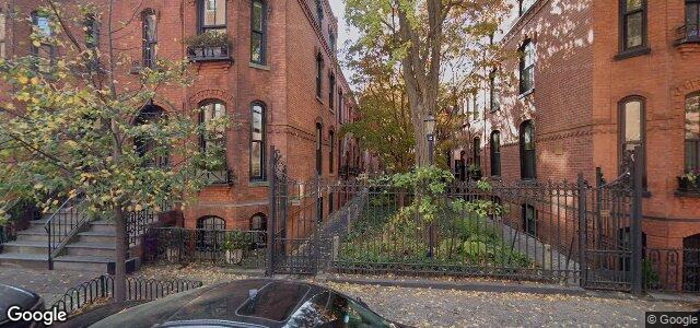 Larawan ng 11 Warren Place sa Winnipeg, Manitoba