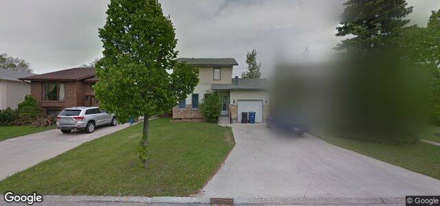 Larawan ng 110 Yanofsky Way sa Winnipeg, Manitoba