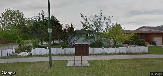 Photo of 111 Yanofsky Way in Winnipeg, Manitoba