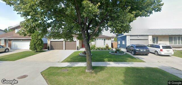 Larawan ng 115 Ambassador Row sa Winnipeg, Manitoba