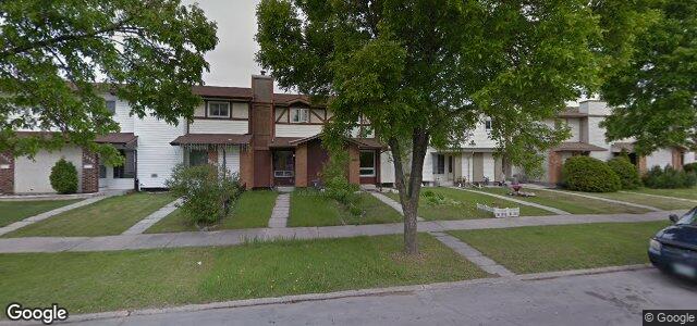 Larawan ng 1230 Diplomat Drive sa Winnipeg, Manitoba