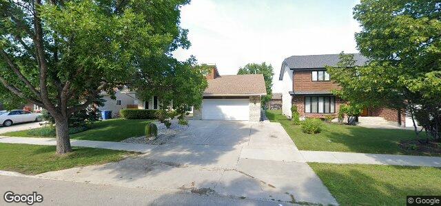 Larawan ng 127 Ambassador Row sa Winnipeg, Manitoba