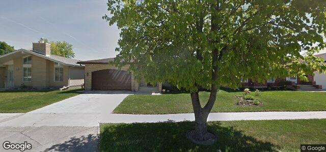 Larawan ng 158 Garden Park Drive sa Winnipeg, Manitoba