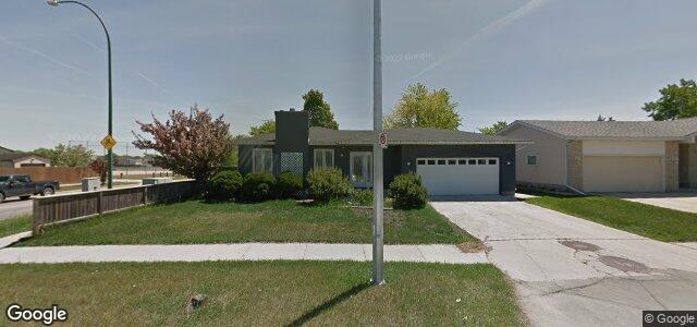 Larawan ng 166 Garden Park Drive sa Winnipeg, Manitoba