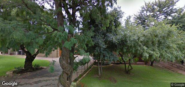 Larawan ng 17 Hutton Street sa Winnipeg, Manitoba