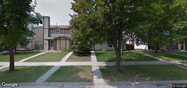 Larawan ng 18 Laurel Leaf Lane sa Winnipeg, Manitoba