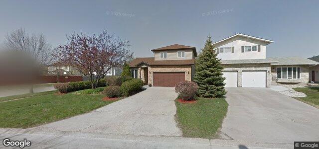 Larawan ng 2 Blundell Bay sa Winnipeg, Manitoba