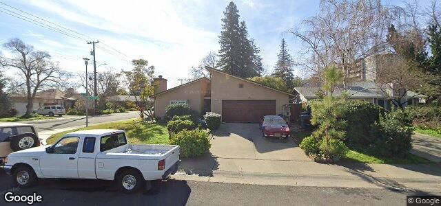 Larawan ng 2 Governor'S Court sa Winnipeg, Manitoba