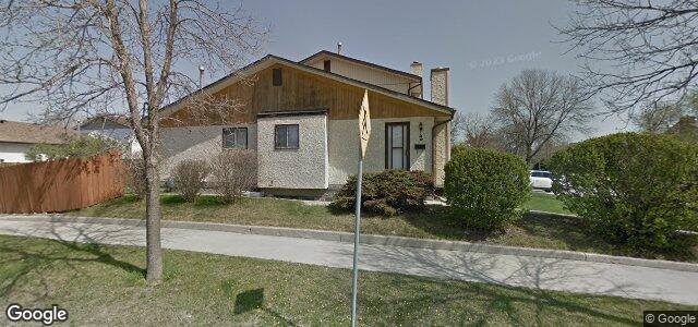 Larawan ng 2 Woodlark Place sa Winnipeg, Manitoba