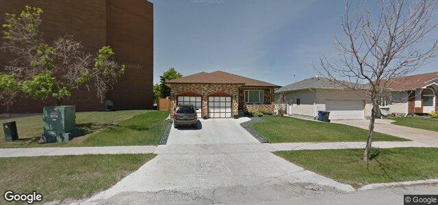 Larawan ng 2016 Sinclair Street sa Winnipeg, Manitoba