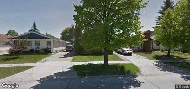 Larawan ng 2031 Sinclair Street sa Winnipeg, Manitoba