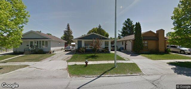 Larawan ng 2035 Sinclair Street sa Winnipeg, Manitoba
