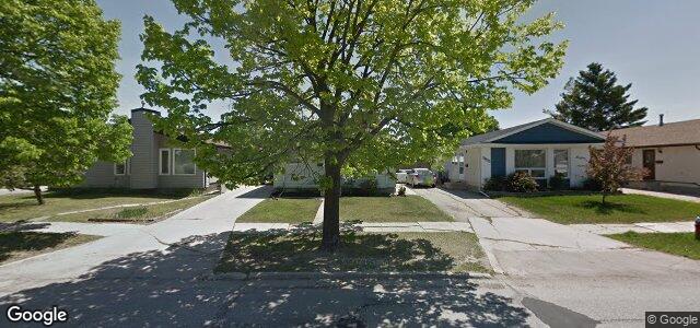 Larawan ng 2039 Sinclair Street sa Winnipeg, Manitoba