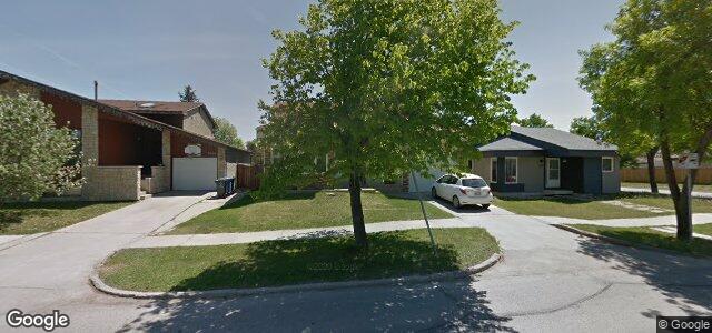 Larawan ng 2055 Sinclair Street sa Winnipeg, Manitoba