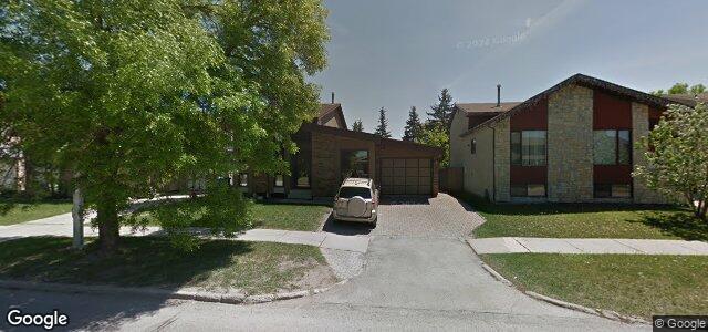 Larawan ng 2063 Sinclair Street sa Winnipeg, Manitoba