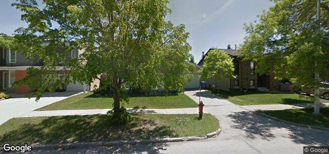 Larawan ng 2067 Sinclair Street sa Winnipeg, Manitoba