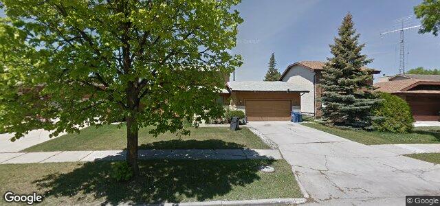 Larawan ng 2078 Sinclair Street sa Winnipeg, Manitoba