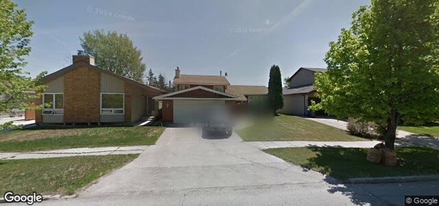 Larawan ng 2083 Sinclair Street sa Winnipeg, Manitoba