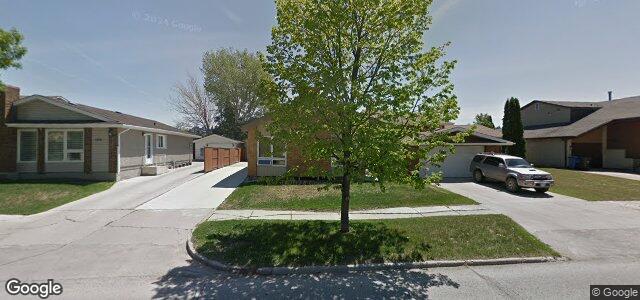 Larawan ng 2087 Sinclair Street sa Winnipeg, Manitoba