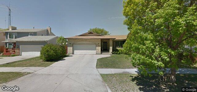 Larawan ng 2094 Sinclair Street sa Winnipeg, Manitoba