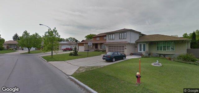 Larawan ng 216 Ambassador Row sa Winnipeg, Manitoba