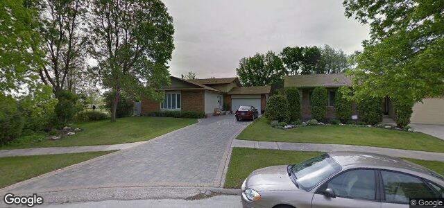 Larawan ng 23 Blackthorne Bay sa Winnipeg, Manitoba