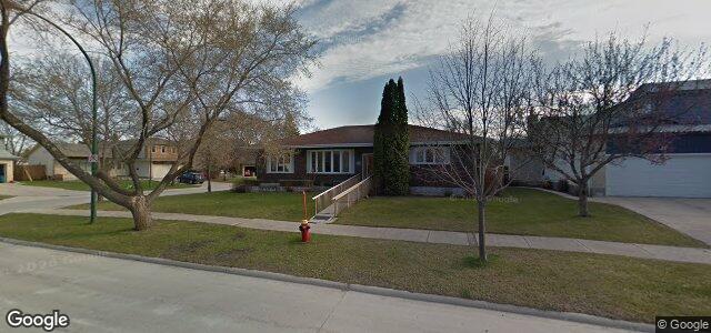 Larawan ng 26 Envoy Crescent sa Winnipeg, Manitoba