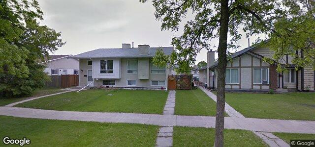 Larawan ng 27 Governor'S Court sa Winnipeg, Manitoba