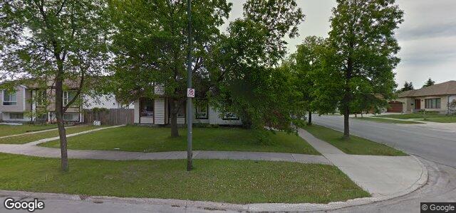 Larawan ng 3 Governor'S Court sa Winnipeg, Manitoba