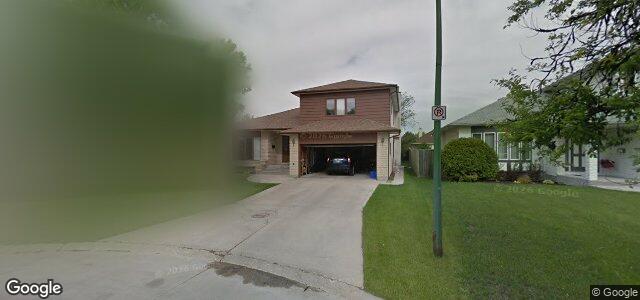 Larawan ng 30 Brooks Cove sa Winnipeg, Manitoba