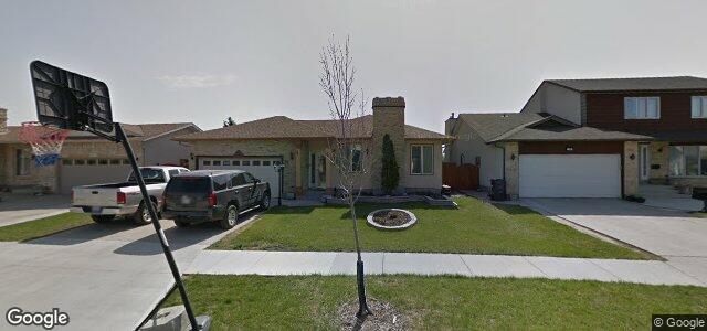 Larawan ng 30 Durward Street sa Winnipeg, Manitoba