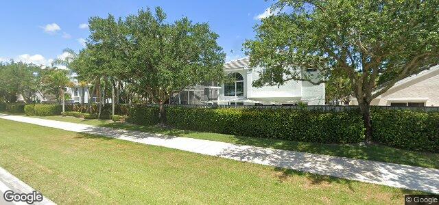 Larawan ng 30 Governor'S Court sa Winnipeg, Manitoba